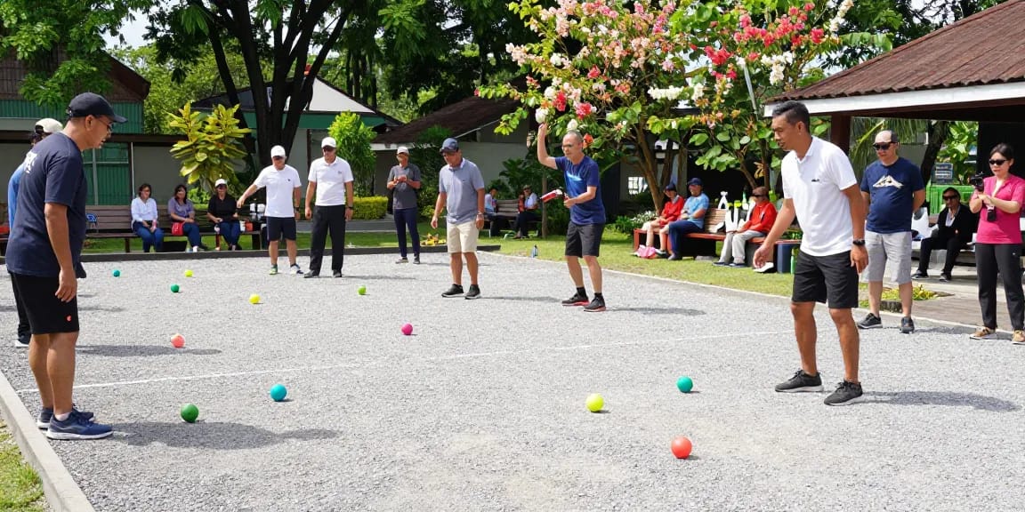 FOPI Kota Bitung mengadakan pertandingan petanque meriah di alam terbuka.
