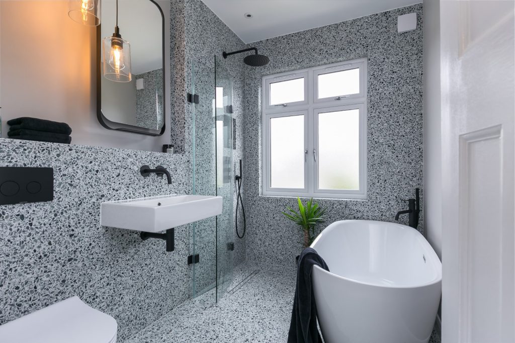 Semi-Frameless Shower Screen: Upgrade Your Bathroom with Style